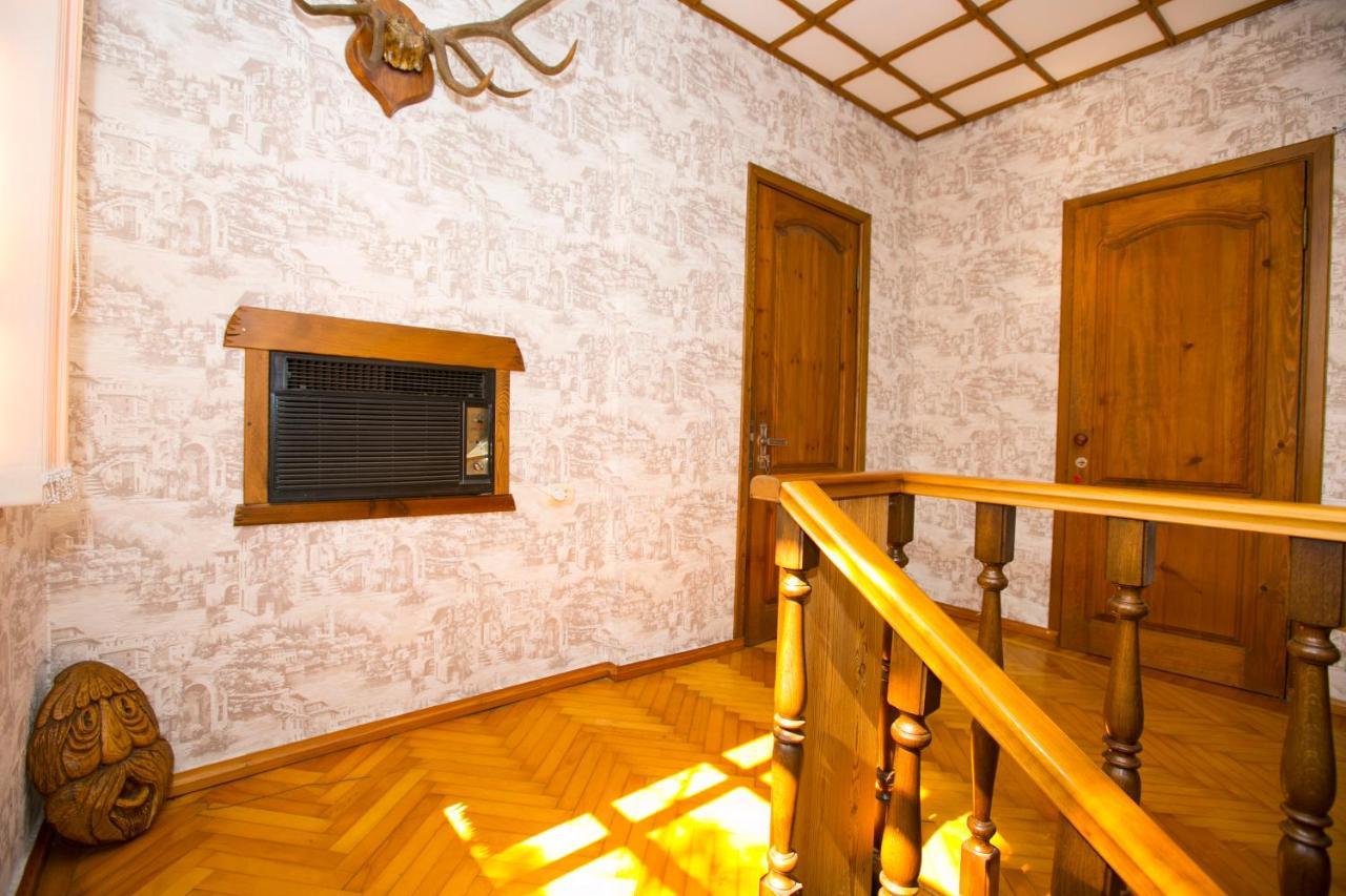 Guest House Lavr Gagra Buitenkant foto