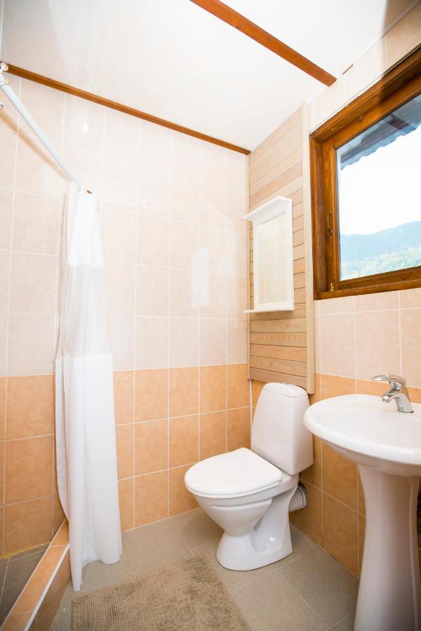 Guest House Lavr Gagra Buitenkant foto